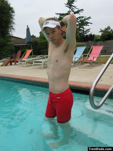 Stretching in a Dolphin jammer (arm pits)