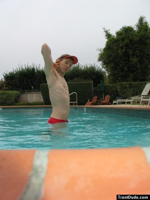 showing his armpit