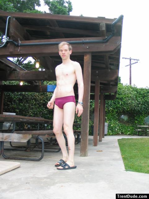 Speedo picnic anyone?