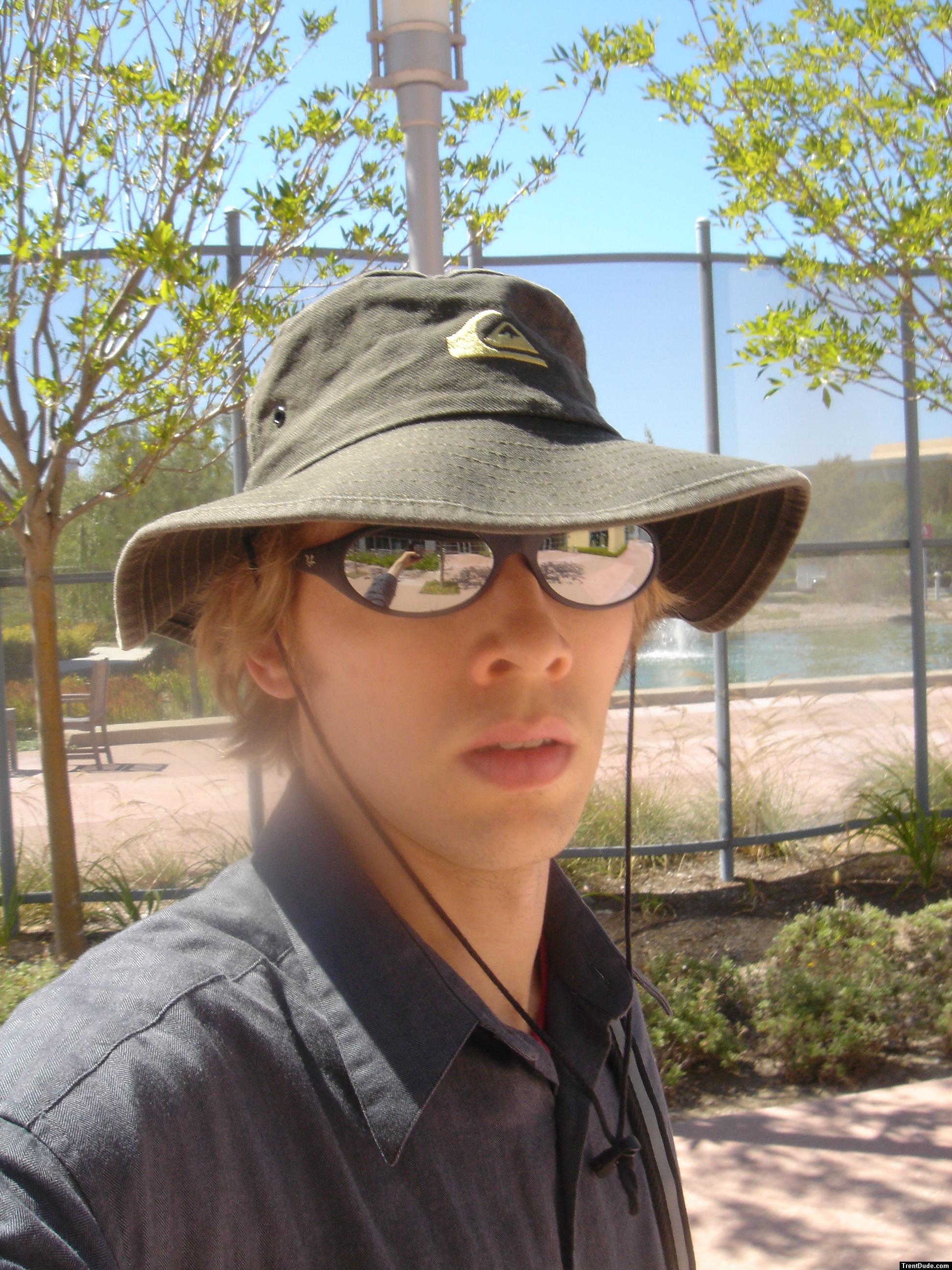 Quiksilver hat and sunglasses 2