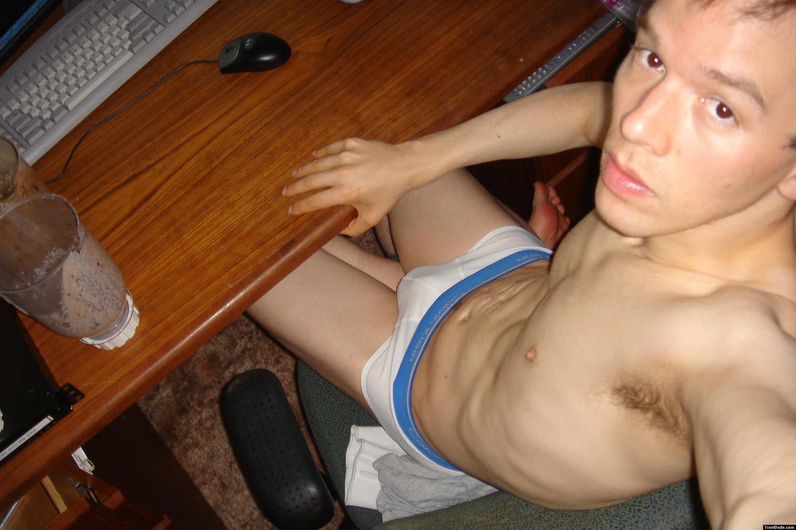Calvin Klein Sport Briefs, abdominal muscles