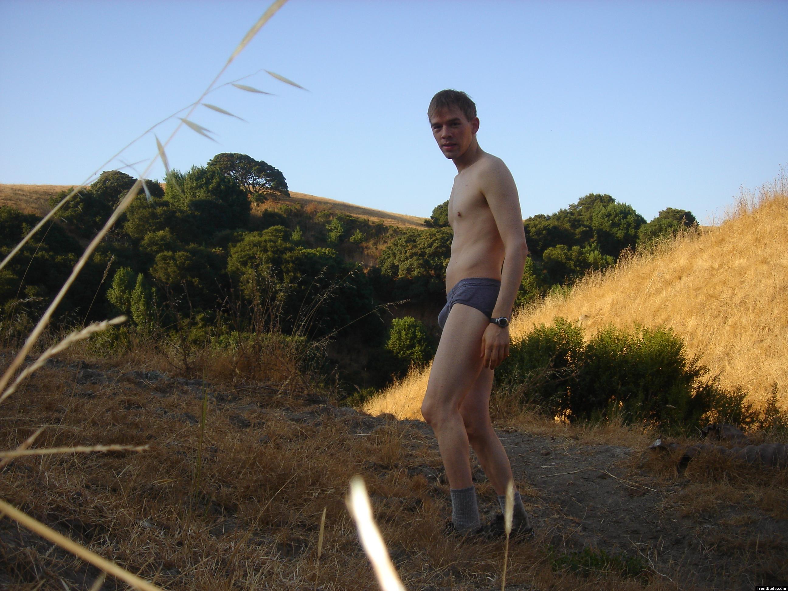 Photoshoot 19, Grey hanes