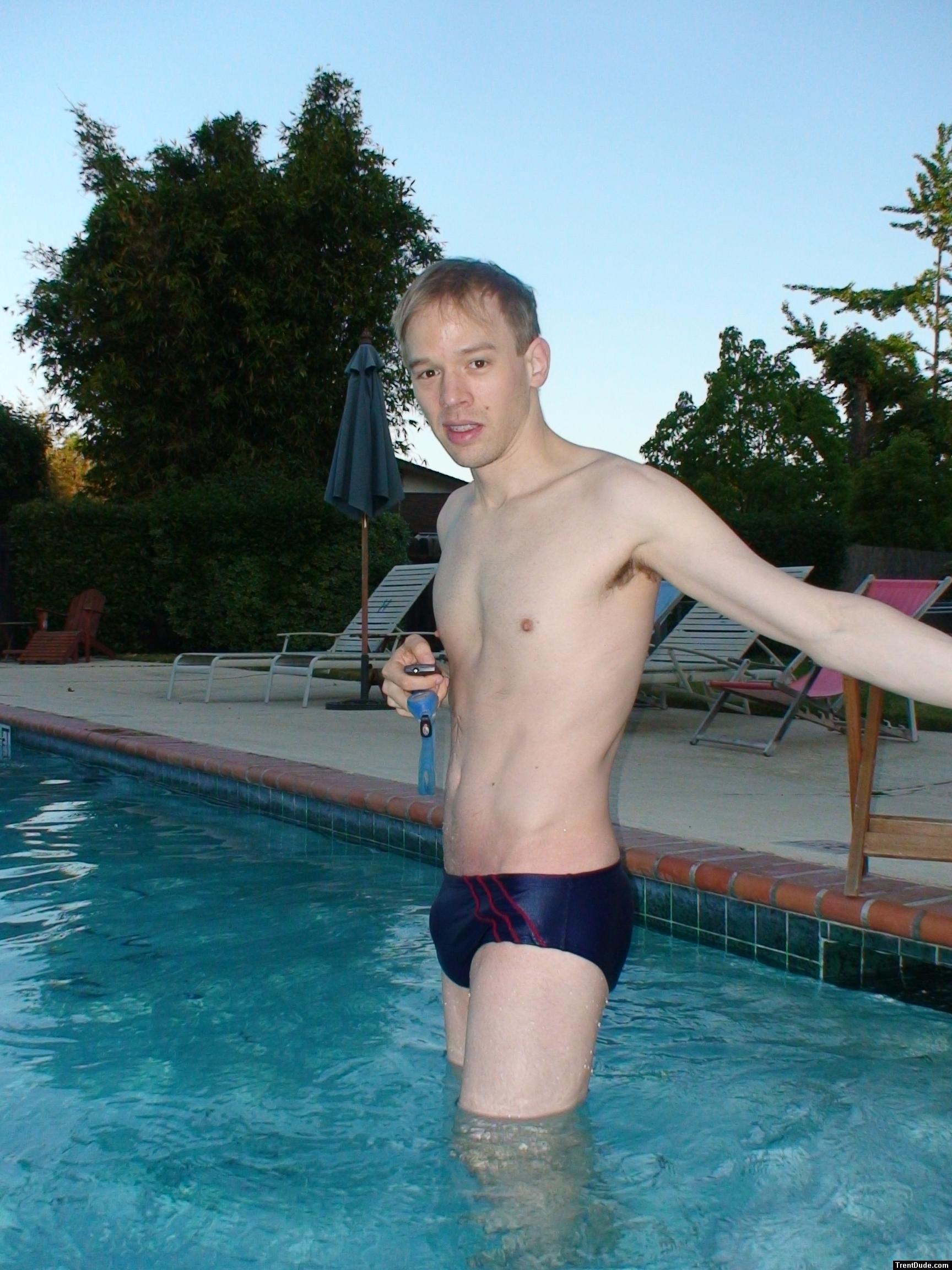 filling up a Blue/Red stripes Speedo!