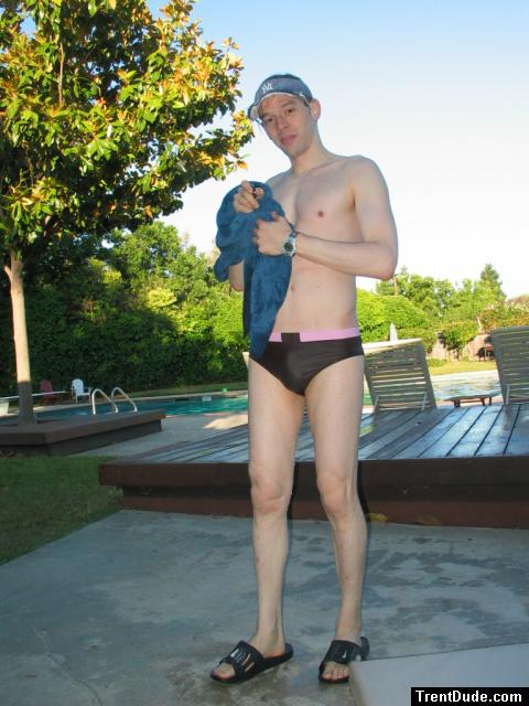 Ami Sanzuri swim brief (pouch)