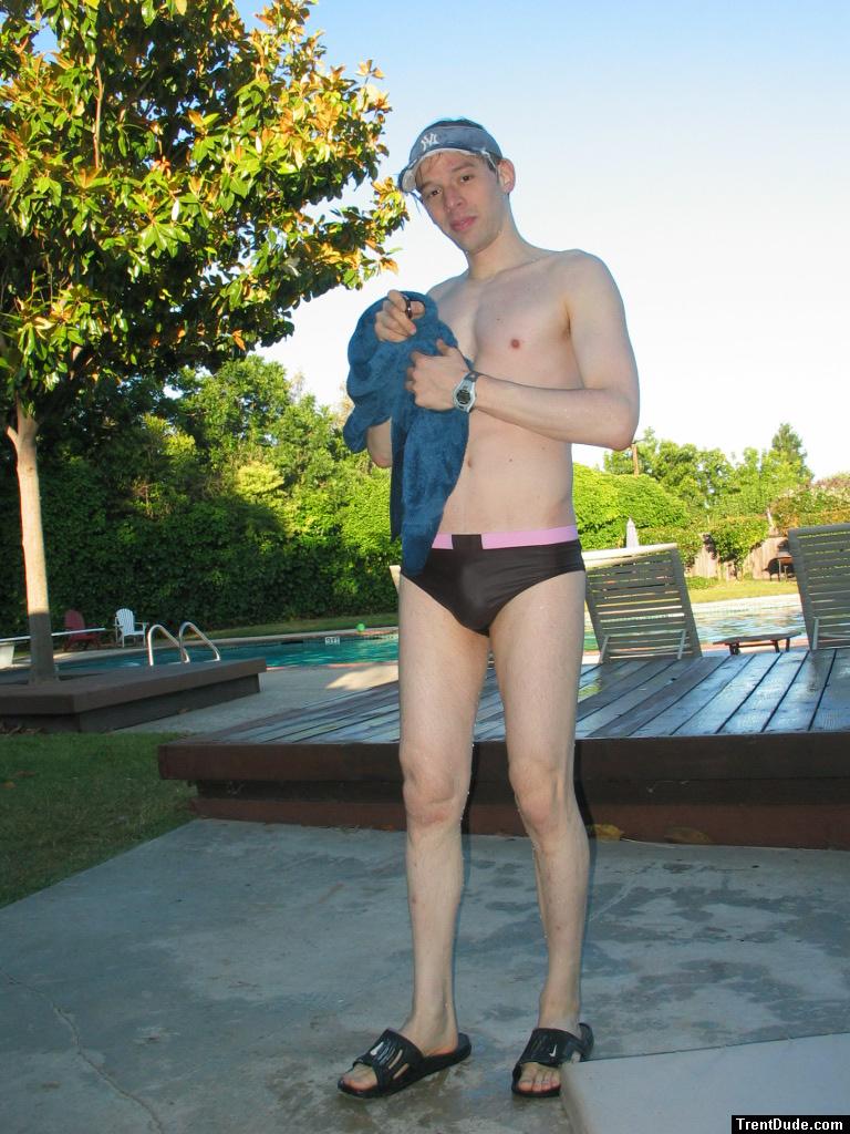Ami Sanzuri swim brief (pouch)