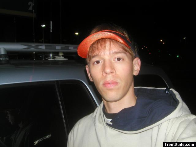 sweatshirt and visor