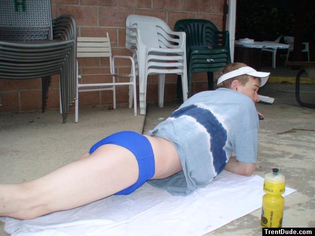 Nike swim brief (stretching)
