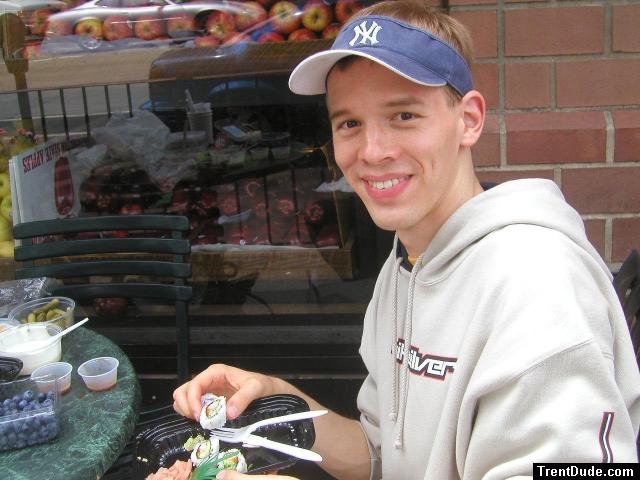 New York City.  Agatha's upper east side grocery.